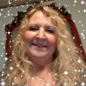 Meet your Posher, Valerie rose